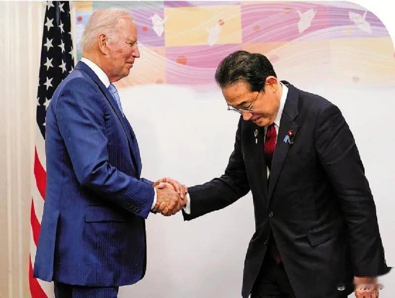 气的跳脚！日本民众不满拜登！
据联合早报报道，美国总统拜登6月1日在华盛顿的总统