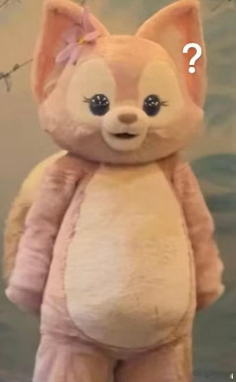 怀疑自己以前有恋丑癖，很多皮肤放在现在根本就不会买，好几个决战丑皮之巅的热门选手