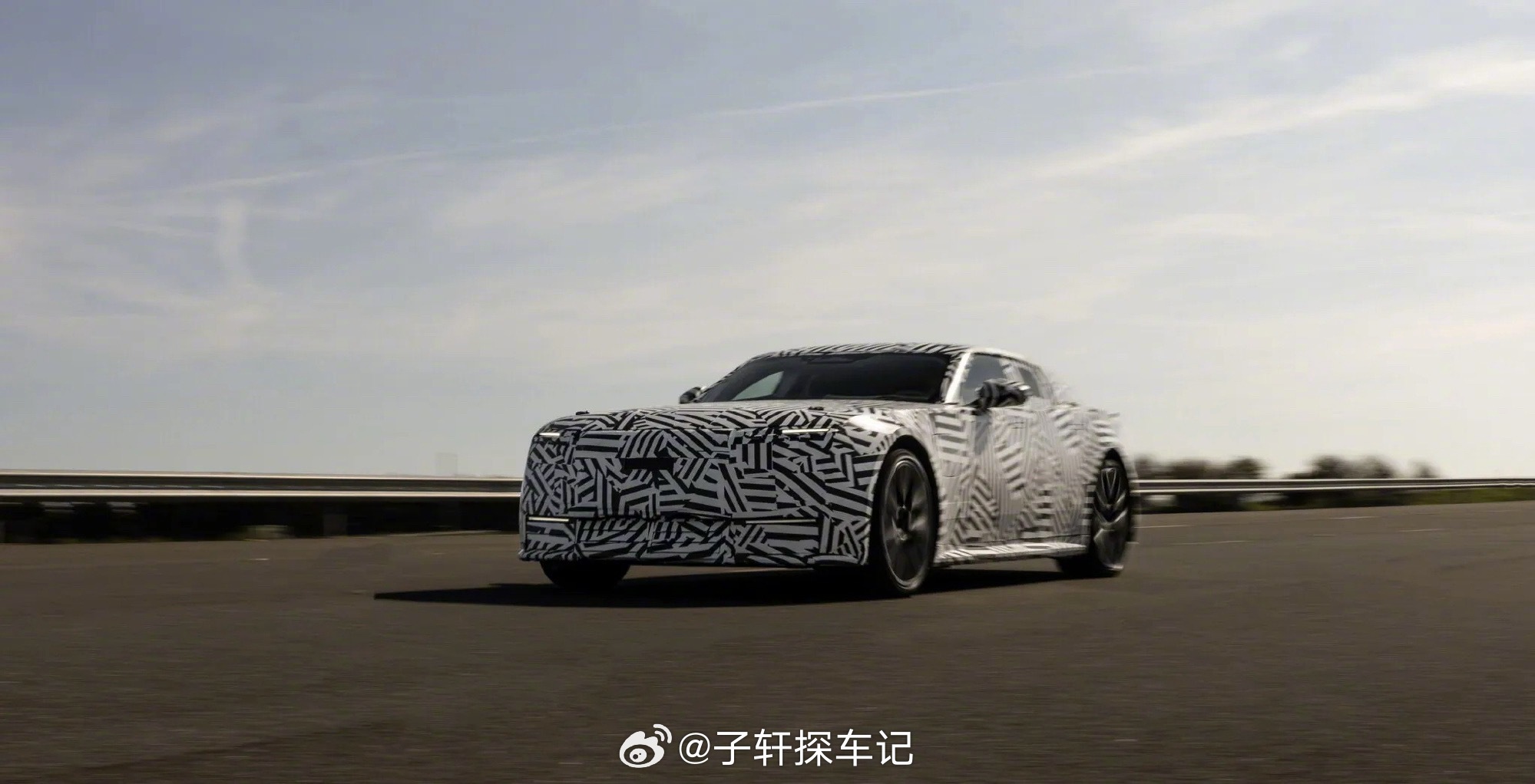 【捷豹纯电动旗舰轿车定名Type01】捷豹这次终于放大招了！纯电旗舰直接定名Ty