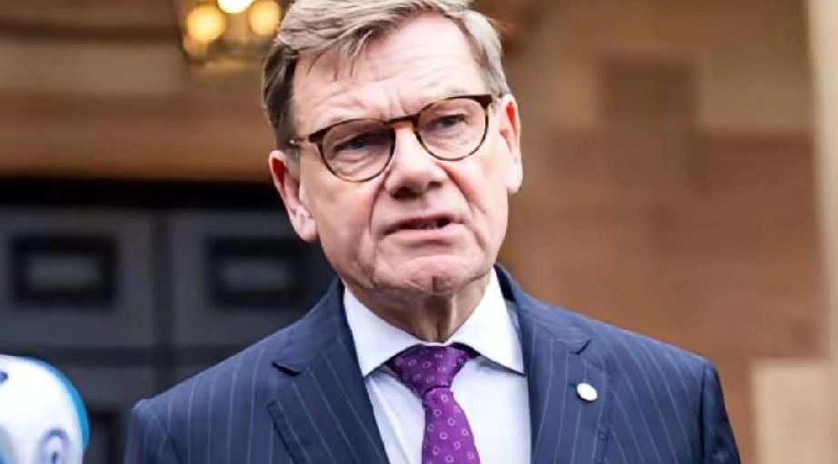 果然，法西斯国家就是“穿一条裤子”！

德国外长突然扯出台海问题大放厥词，一边说