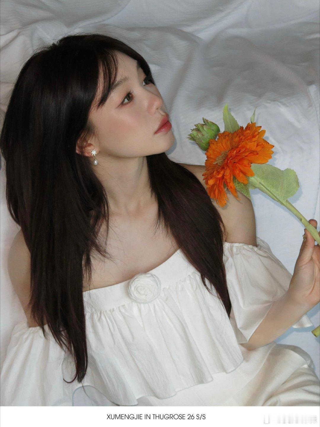 徐梦洁梦幻仙女 蓬蓬裙摆太戳我了，每个细节都好绝，造型师加鸡腿 徐梦洁芭蕾风连衣