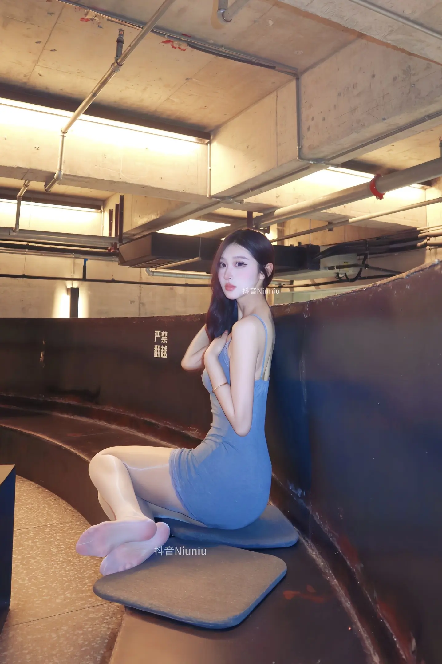 各位给个我新姿势 我愿意尝试配乐有奖