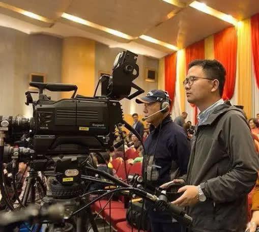 俄乌久拖不决的病根终于摊开！俄军全程犯了兵家大忌，就靠添油战术一点点往里耗，反观