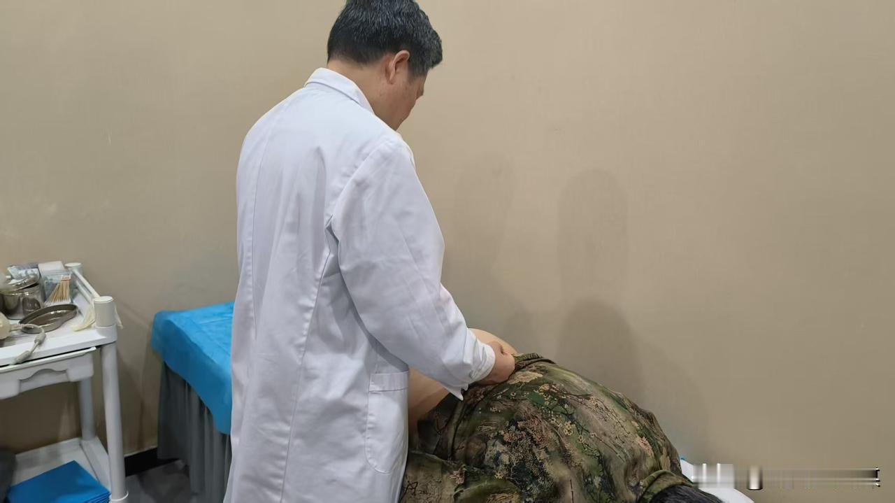 名医故事会/于志国撰

丹溪滋阴降火·固护真阴

原文
朱丹溪曰：“人之情欲无涯