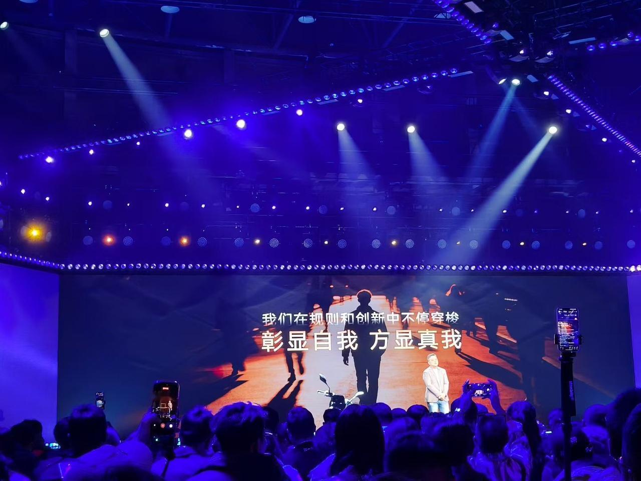 零际总经理王宇宙：要让科技成为年轻人的代名词！
零际X7，设计灵感来自猎豹，号称