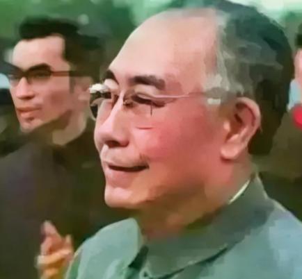 1992年，吴德因病重住进了医院，在办理住院手续时，医生明确告知他的女儿吴铁梅，