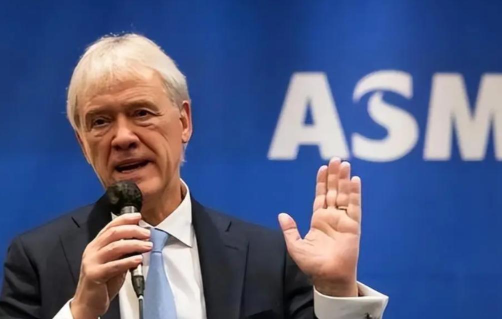 绝不谈判！永久关闭豁免窗口！中国打响光刻机反击战。
 
中国这回，是动真格的了。