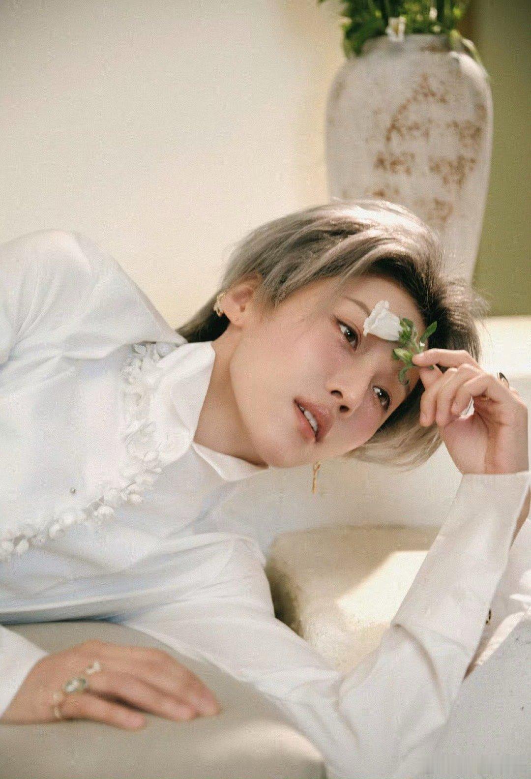 【刘雨昕北影节开幕式嘉宾】星光熠熠，共赴光影✨刘雨昕正式官宣为北京国际电影节开幕