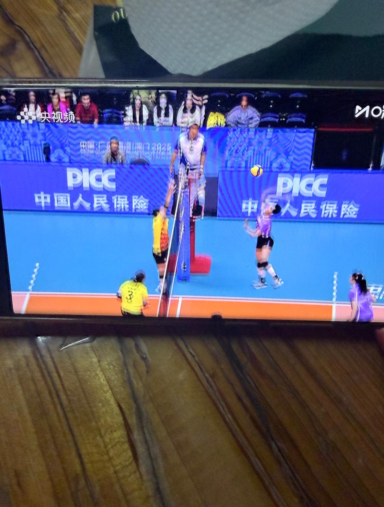 今天庄很高光呀。郑益新也不错，下手很快。福建防守比天津还在线。