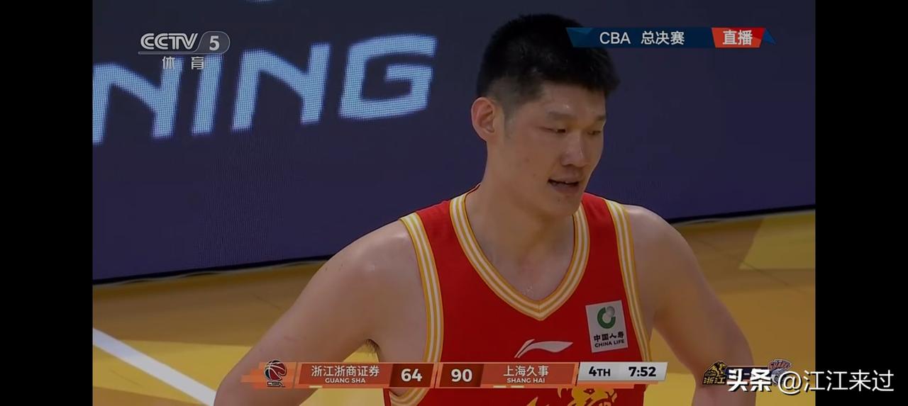 谢谢孙铭徽，浙江主场第三节仅得11分！孙铭徽三节仅8中2，得到11分，孙铭徽在场