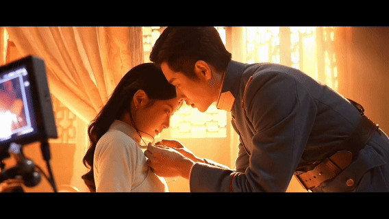 徐若晗一巴掌给丞磊扇爽了吧丞磊徐若晗早该这么搭戏了  玉簟秋杀青特辑绝了！叶平君