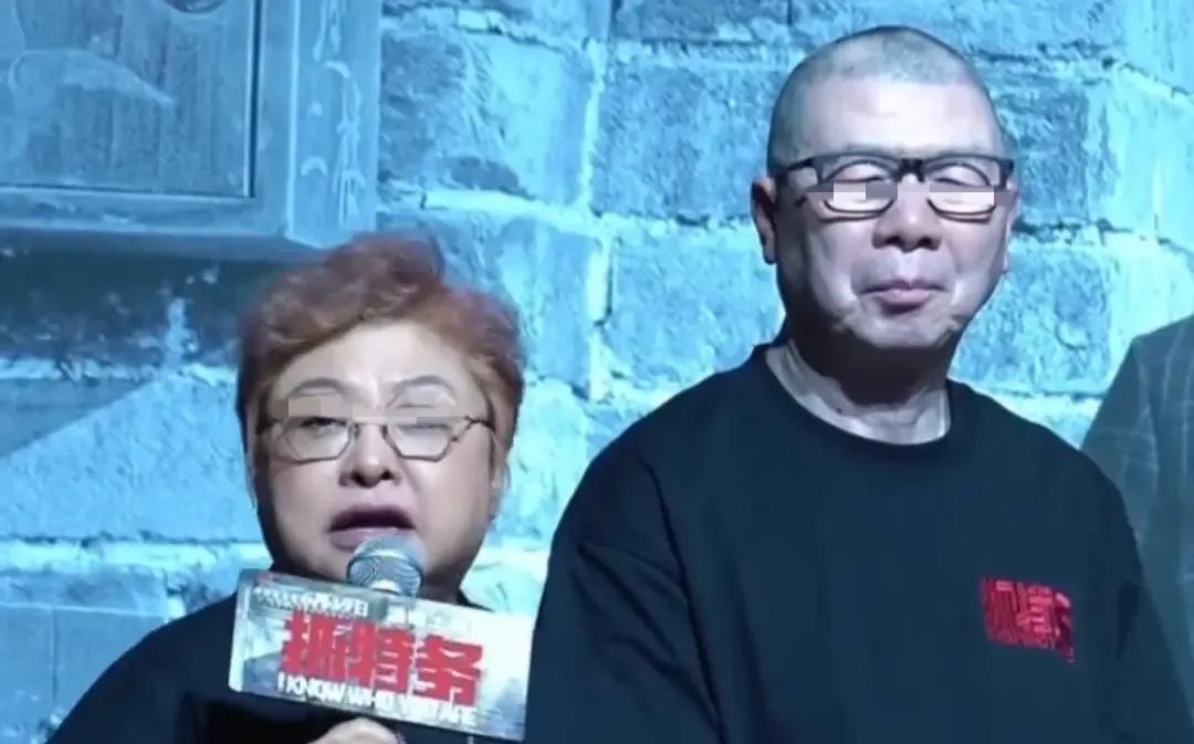 韩红其实真的是一个超讲义气的人。

她热心慈善公益，帮过的人数不胜数，妥妥的文娱