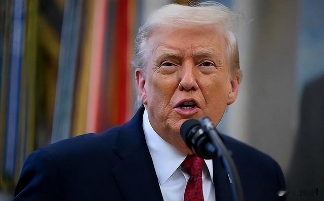 美军此番操作，真可谓“偷鸡不成蚀把米”。短短十天内，美军接连扣押两艘委内瑞拉油轮