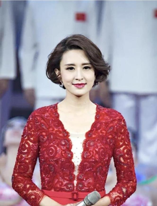 [微风]2013年，34岁的张蕾经毕福剑搭线，认识了54岁的富高王吉财，一见面，