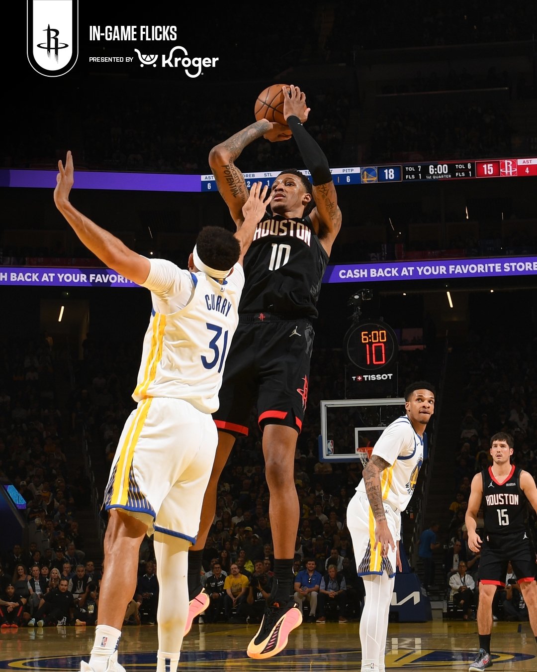 三节比赛结束！火箭92-82勇士！火箭vs勇士休斯顿火箭