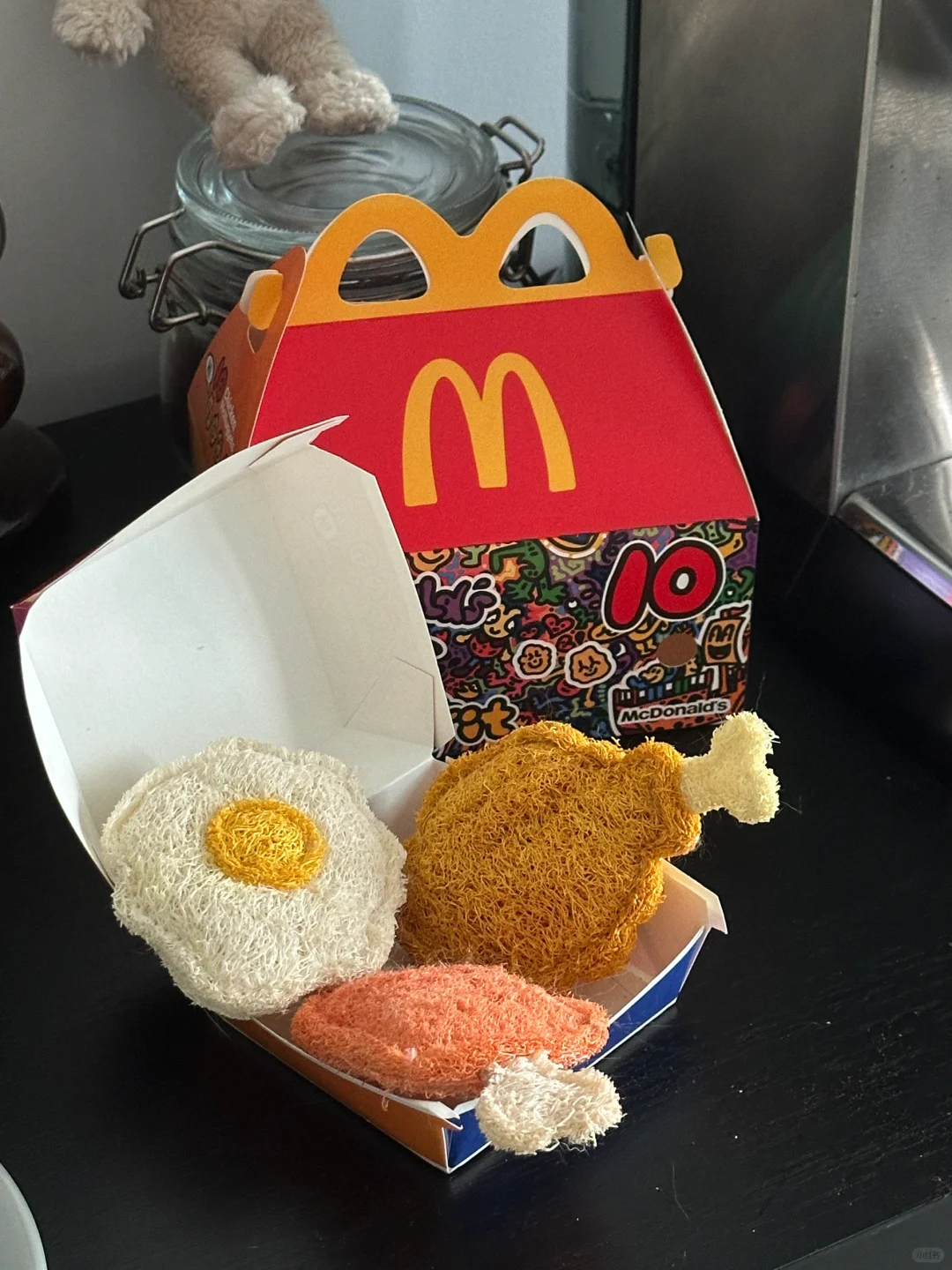 这猫咪玩具和麦当劳也太配了吧😆