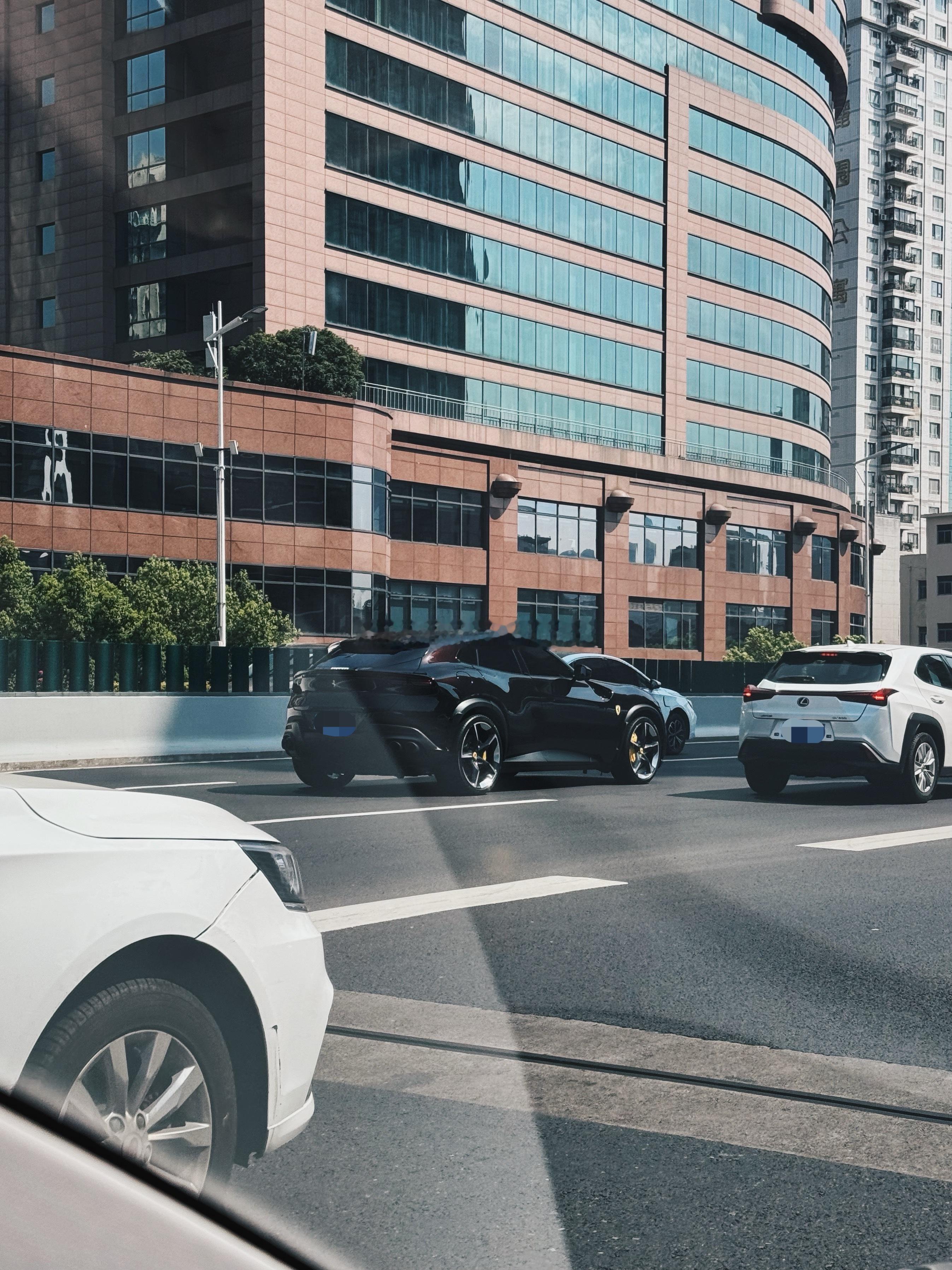 又到了最近遇到的一些车系列时间  ​​​