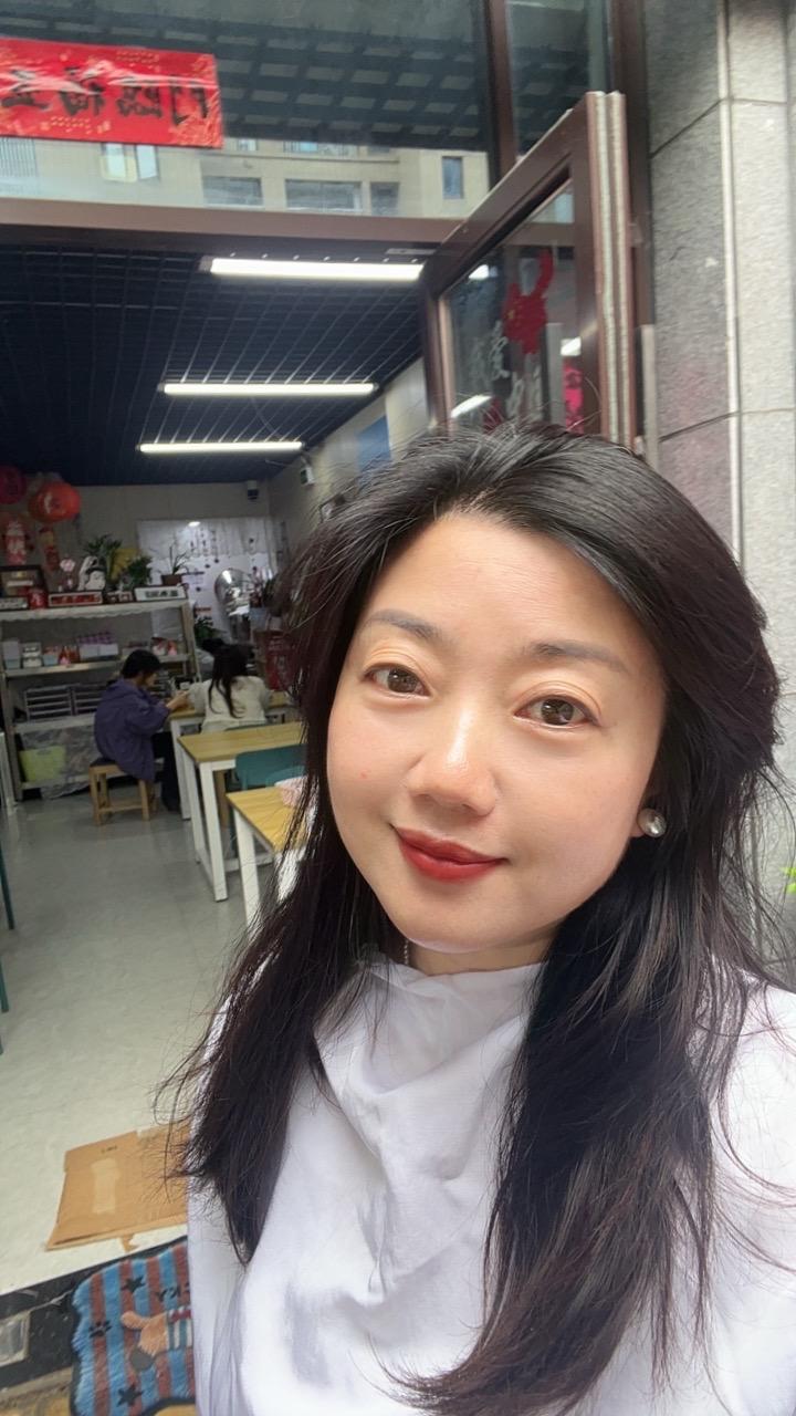 以后的日子只配合自己。不看别人的脸色