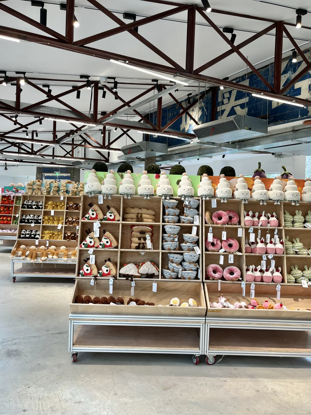 在上海！坠大jellycat仓库！！！！
