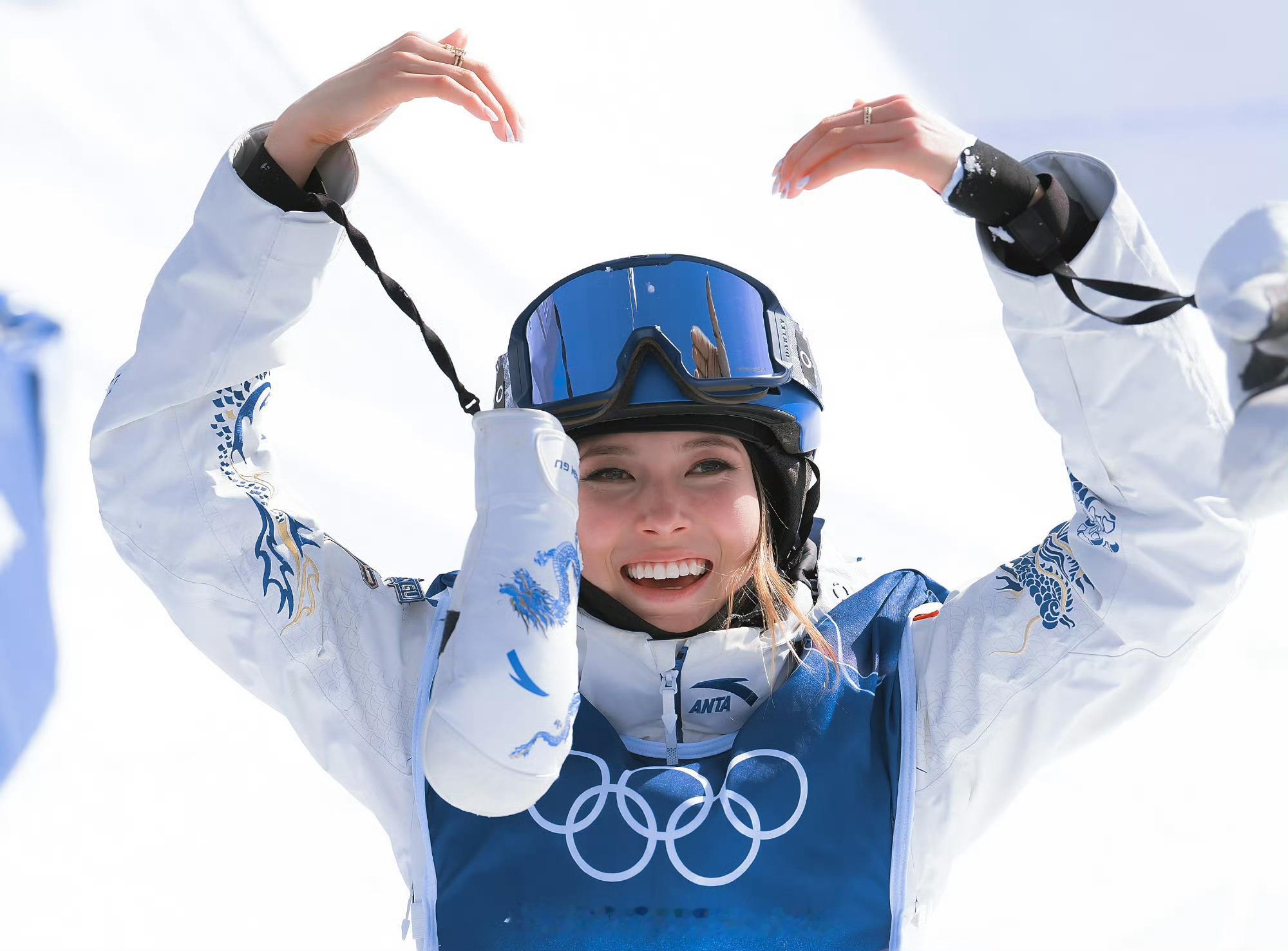 谷爱凌第三滑94.75分谷爱凌金牌当时看直播，第一滑失误只拿到30分的时候，压根