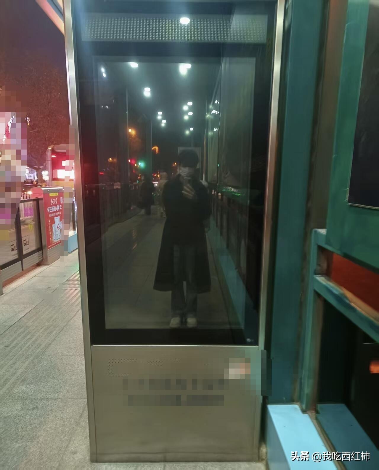 在纯饿的年纪被老公和爸妈默认为我怀了
被认为怀孕，是女人绝经前永远摆脱不了的谣言