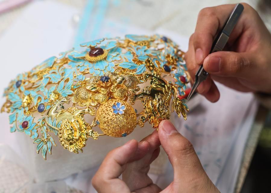 以下为2025年12月25日（周四）核心新闻摘要，按国内要闻、本地（沧州）、民生