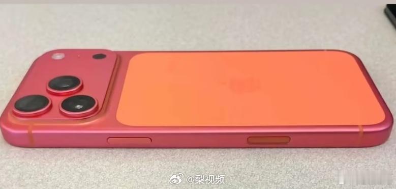 实测iPhone17Pro褪色情况我在网上搜了搜，发现好多人的橙色iPhone 