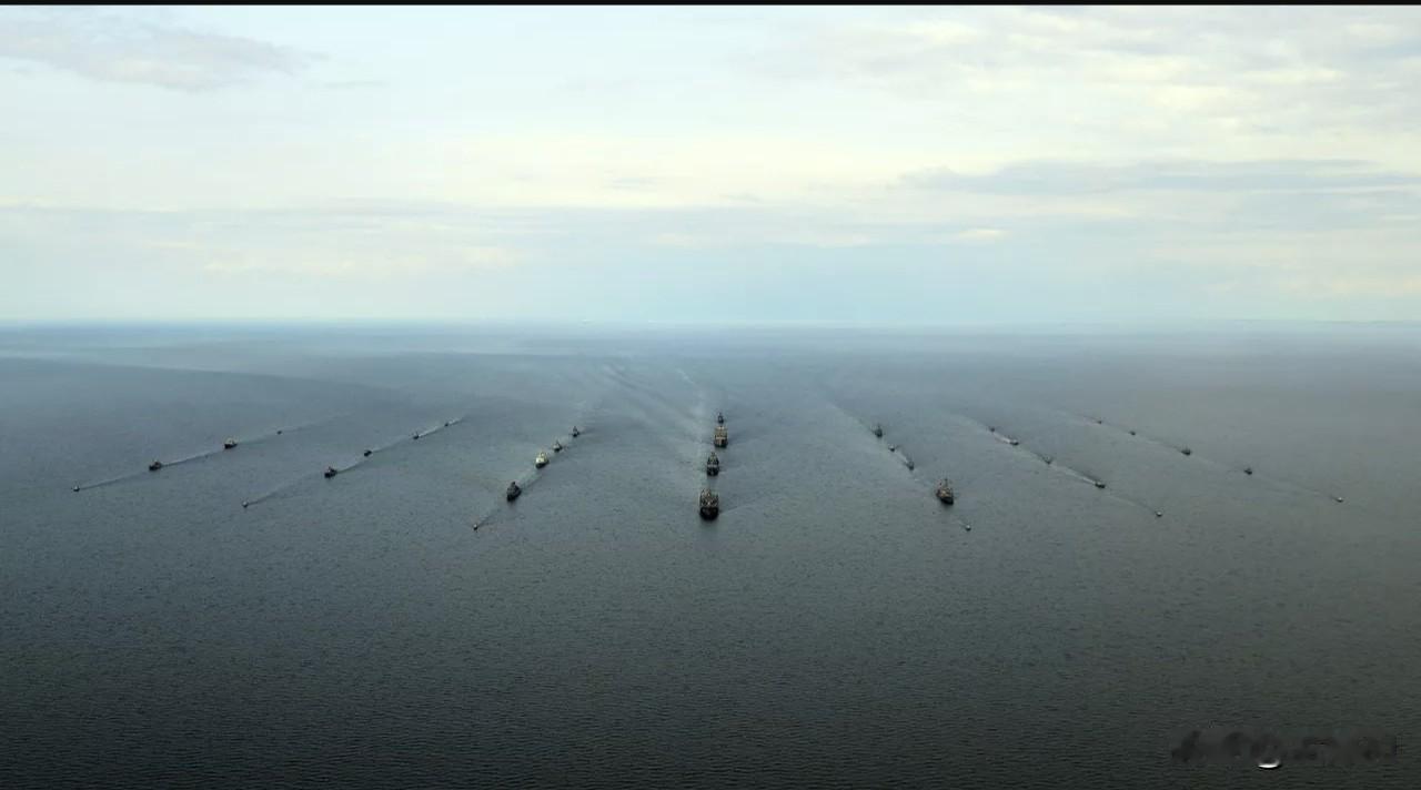 2月14日俄新社消息，瑞典首相乌尔夫·克里斯特松在德国慕尼黑举行的慕尼黑安全会议