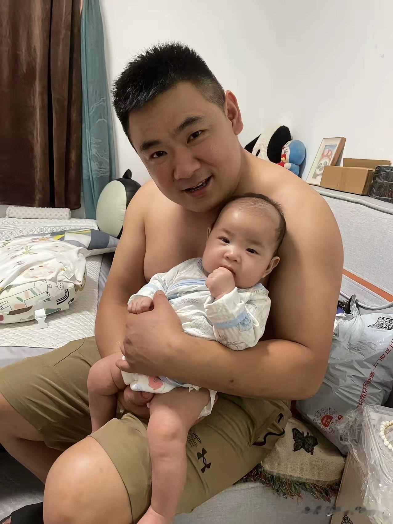看面相，男人就是居家过日子的好男人[赞]