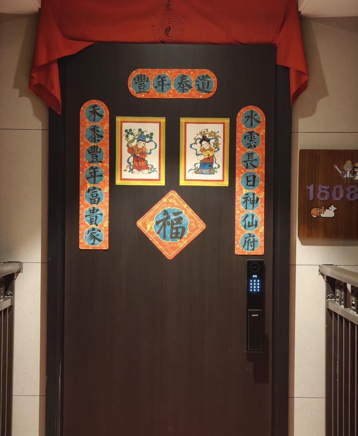 真的越想越气，遇上这样的邻居，真是有理没处说。
我家对面大爷离世，邻居怕沾晦气，