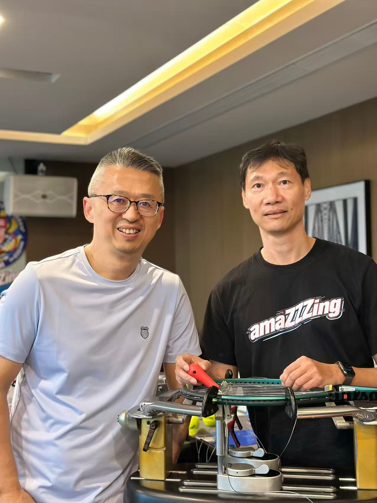 说起年底这波跳槽/离职潮，我身边的就有：上个月一位Wilson的朋友去IMG了，