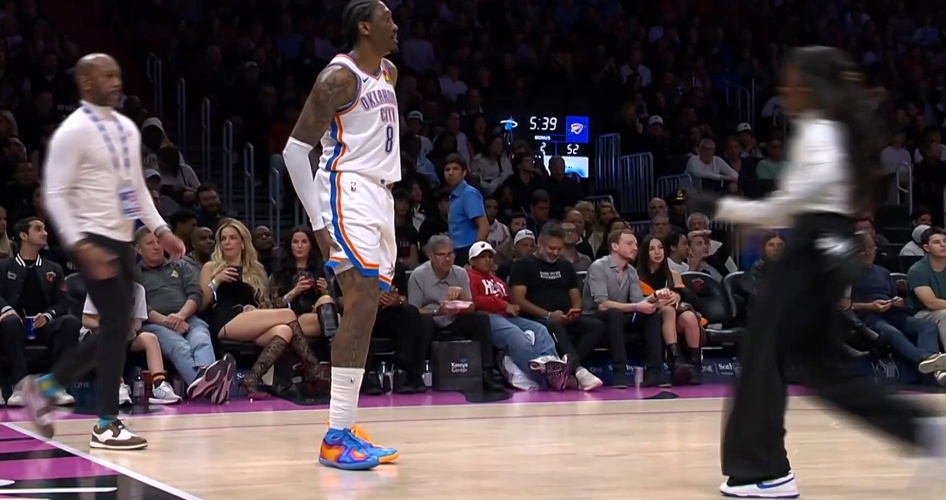 杰伦威疑似右腿筋受伤！ 雷霆vs热火