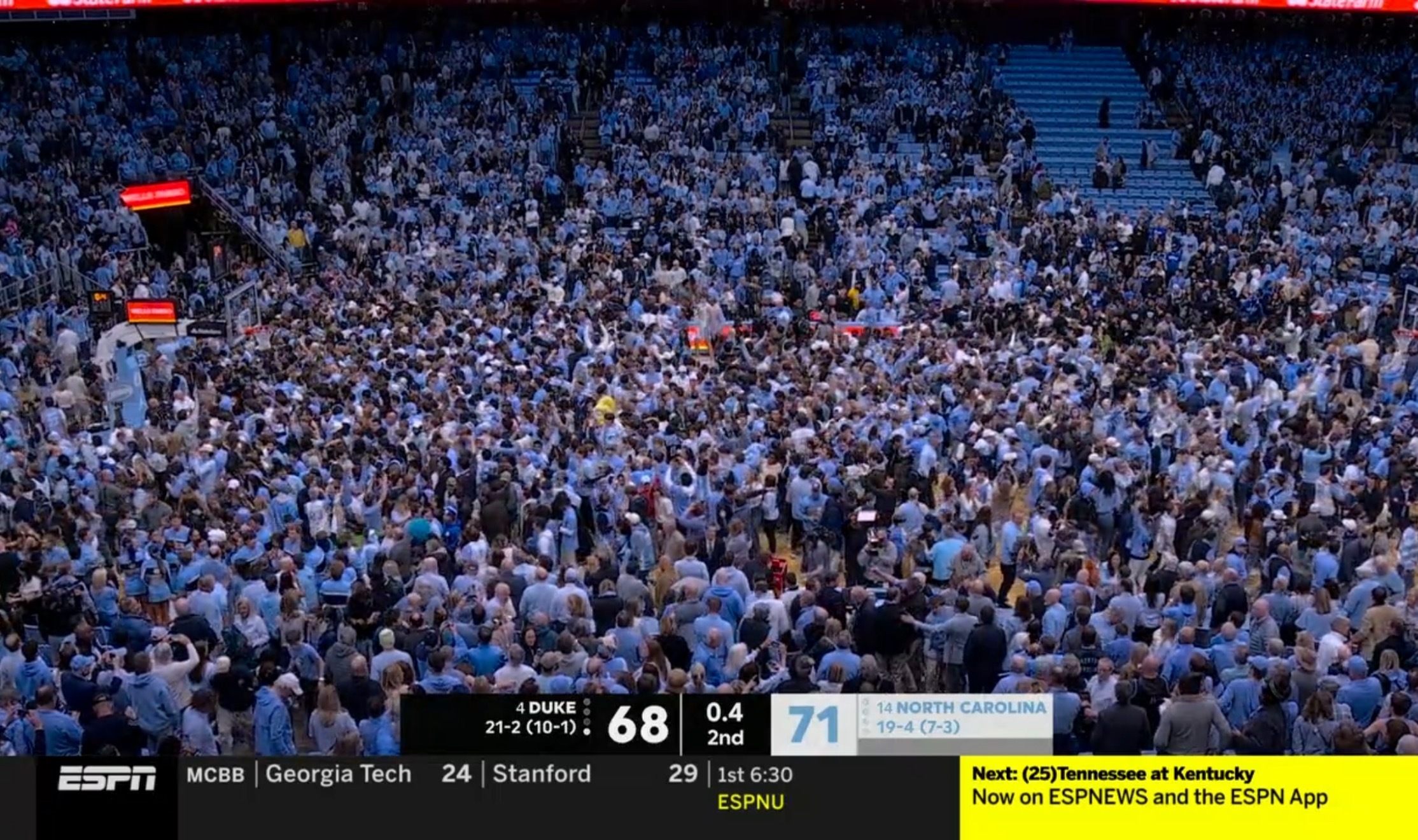 NCAA 杜克和北卡的“世纪大战”，Trimble最后时刻命中“绝杀”三分，裁判