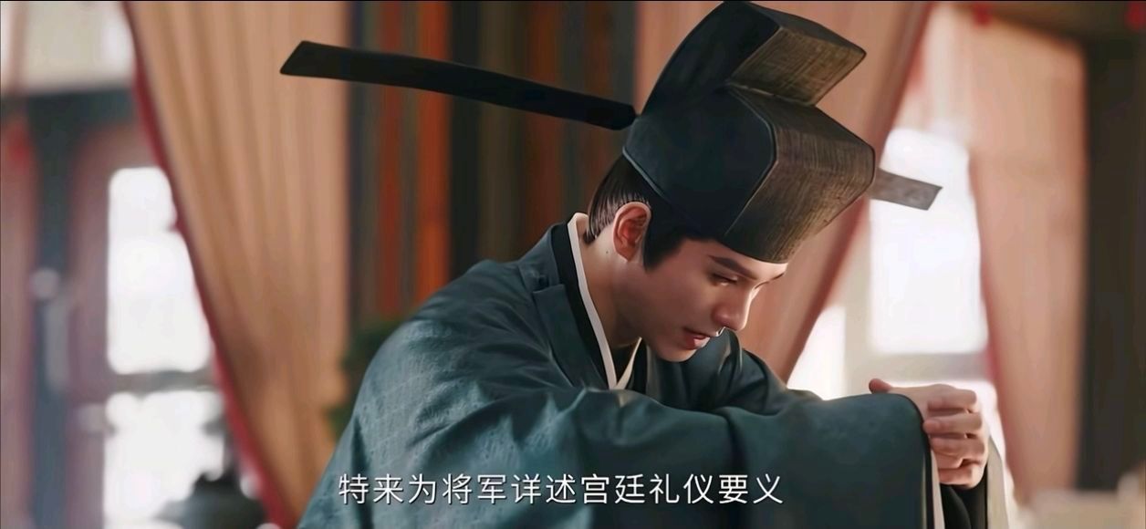 张凌赫回应逐玉大结局看完感觉宋研才是真正的误闯天家，前途黑的找不着灯开关好不容易