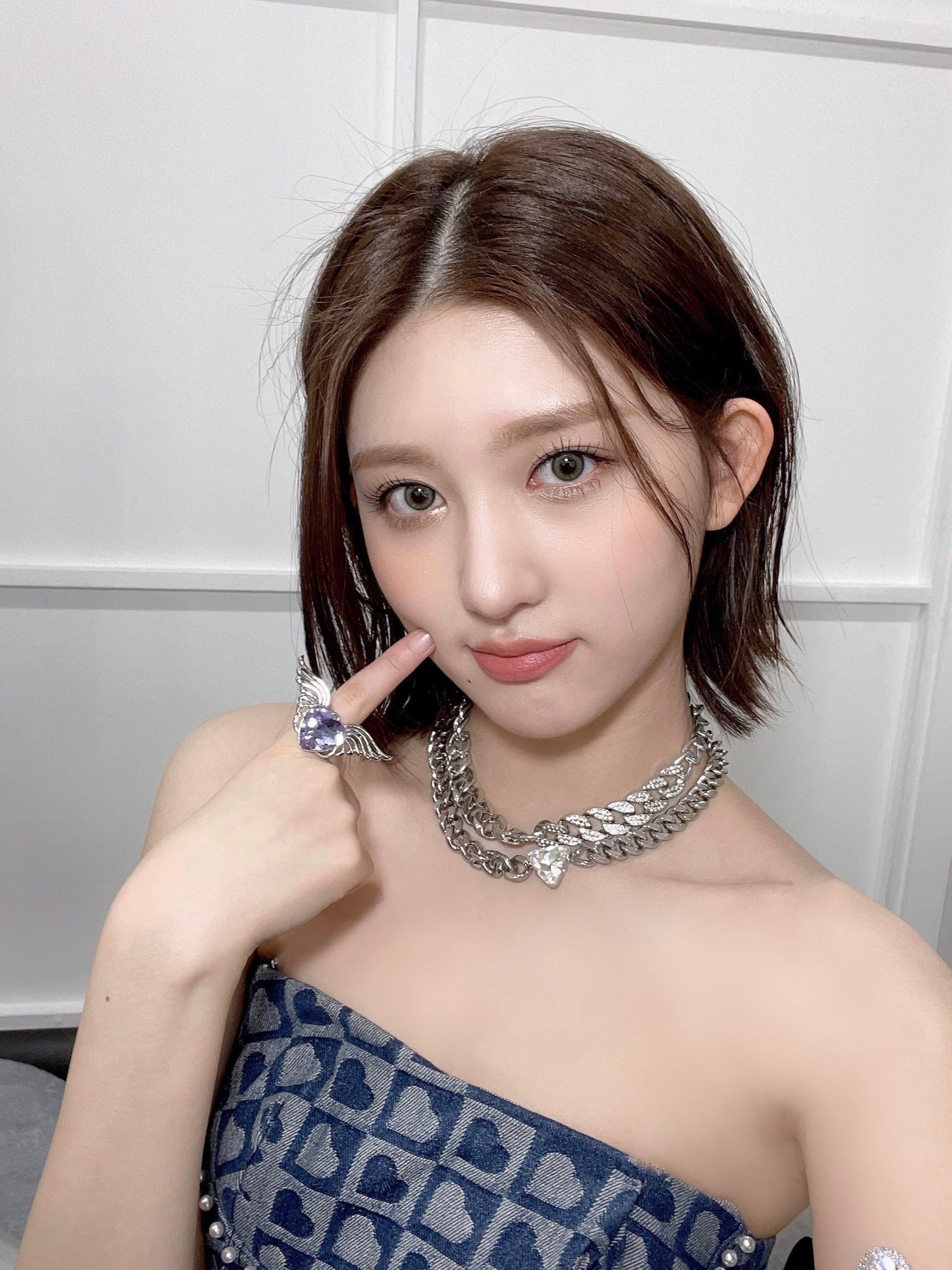 ive五团颜一 🌷ive五团一🐿️金秋天220505【补档twi更新】朋友们