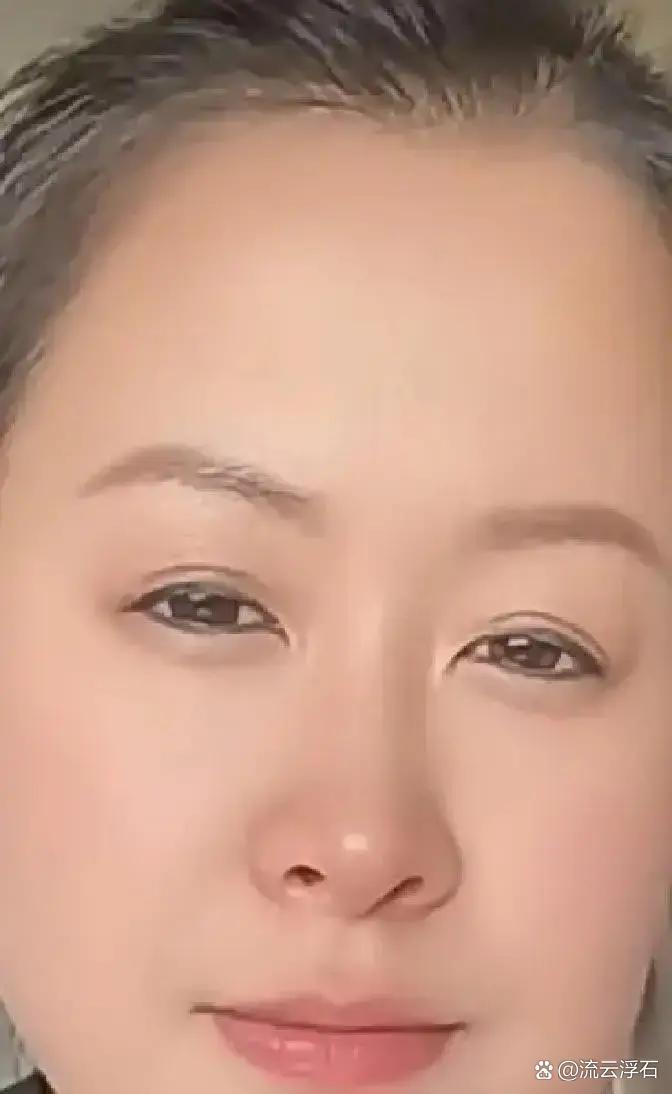 结婚十年因为没生娃，我自个儿跟前夫提了离婚，他倒也爽快，把那套125平的大平层直