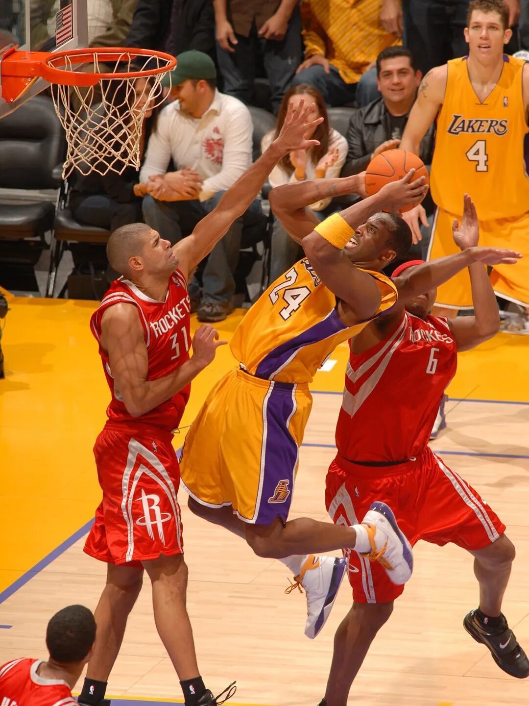 过去的事，就让它过去吧，我们错过了昨日的日落，再也不能错过今日的日出，保持平衡的