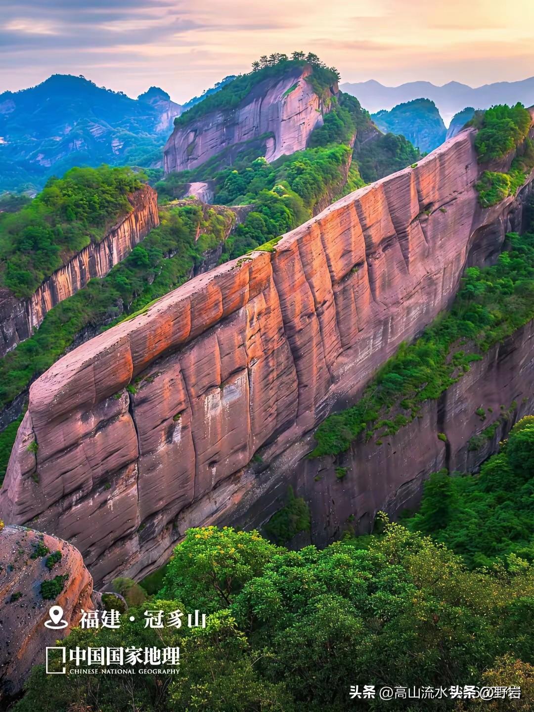 日常意外别慌！12条应急避险常识，全家都要记牢
 
1、烫伤起泡，别乱涂牙膏、酱