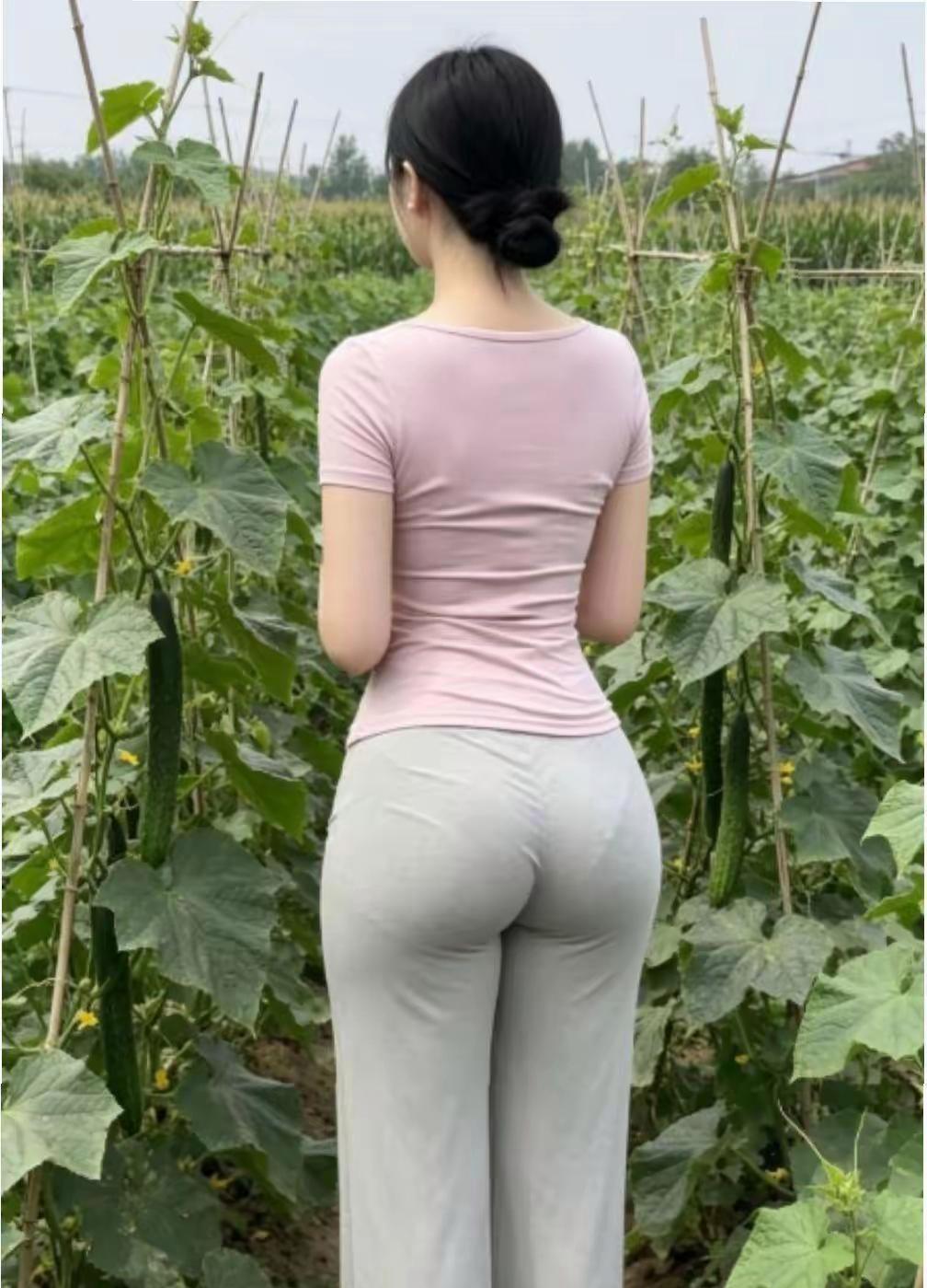 菜园好美，我要留下纪念
