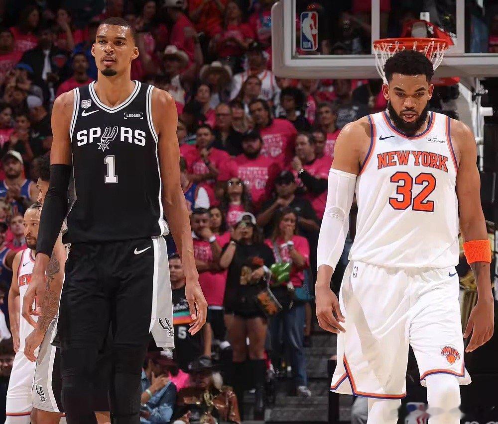NBA总决赛悬念正在考验马刺。前两场比赛，尼克斯连续在客场取胜，大比分2-0领先