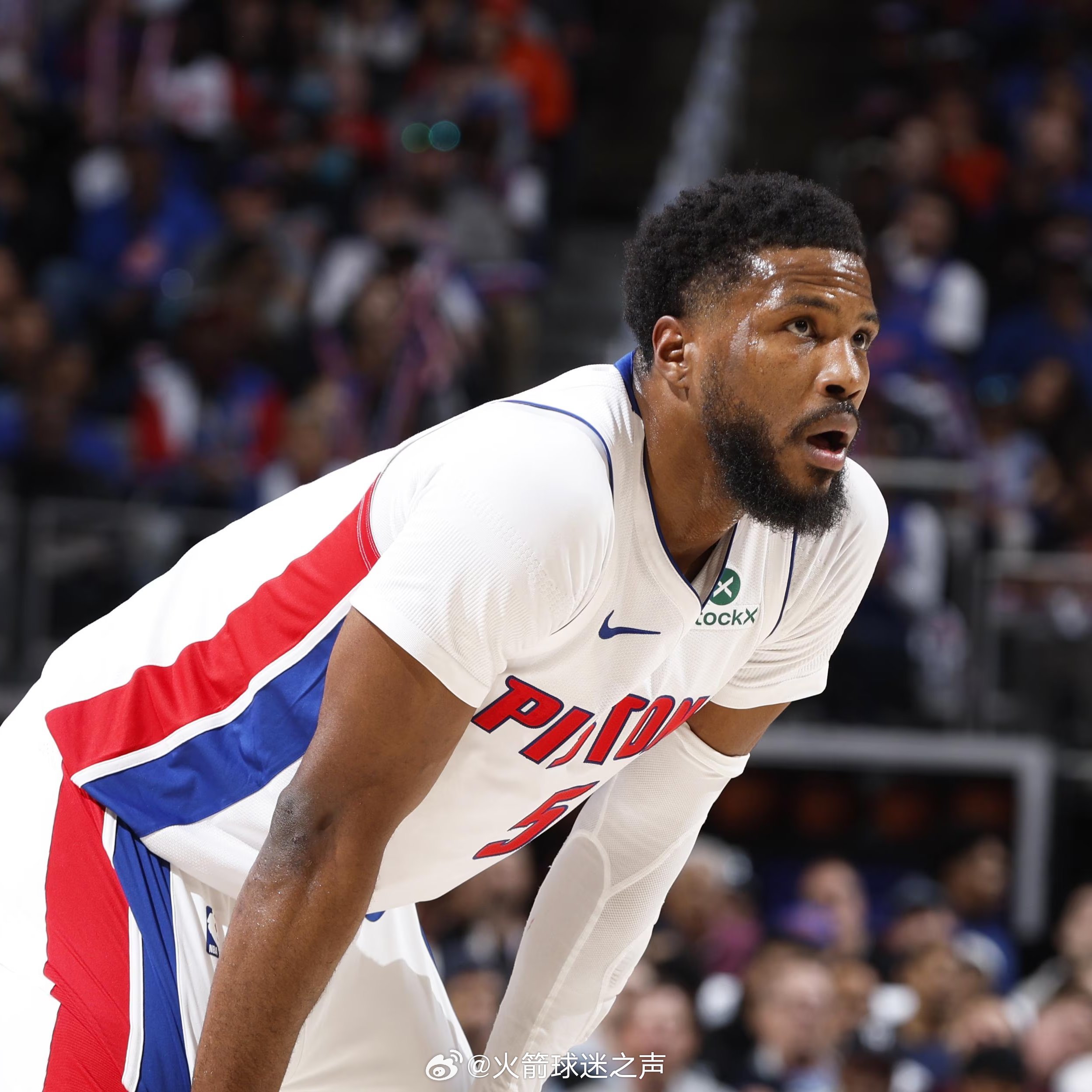 据ESPN多位记者联合报道，联盟正对马利克-比斯利涉嫌赌球情况展开内部调查。据此