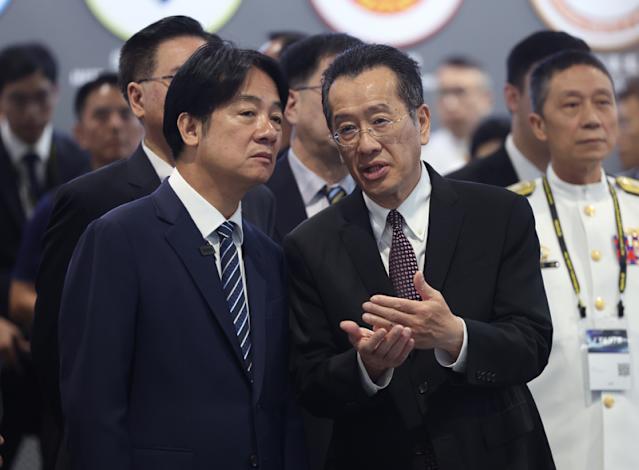 陆委会突然改口说"没有台独问题"，赖清德这出戏到底演给谁看？深绿基本盘还没反应过