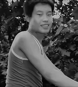 1995年，21岁的聂树斌被当成奸杀犯枪毙了，临刑前连句遗言都没留下。

他妈张