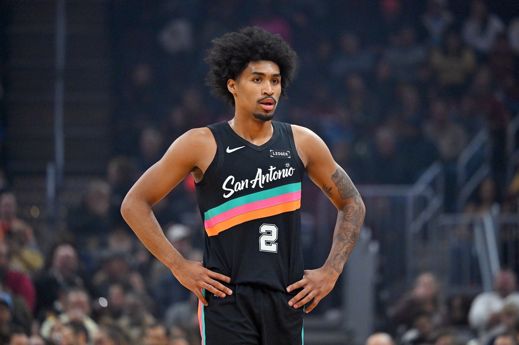 🤔文班亚马缺阵球队10胜3负！哈珀：他很重要 伤愈归来后我们会势不可挡迪伦-哈