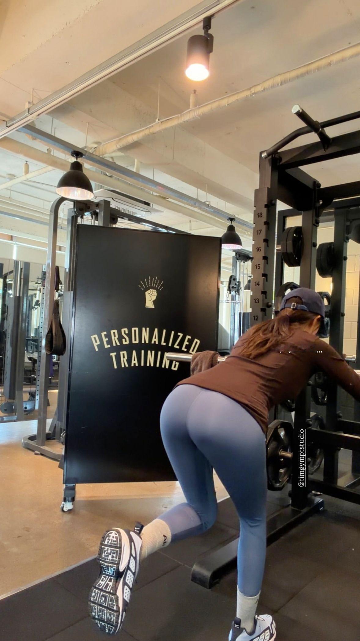 孝敏最新动态更新，这身材绝绝子啊！朴孝敏