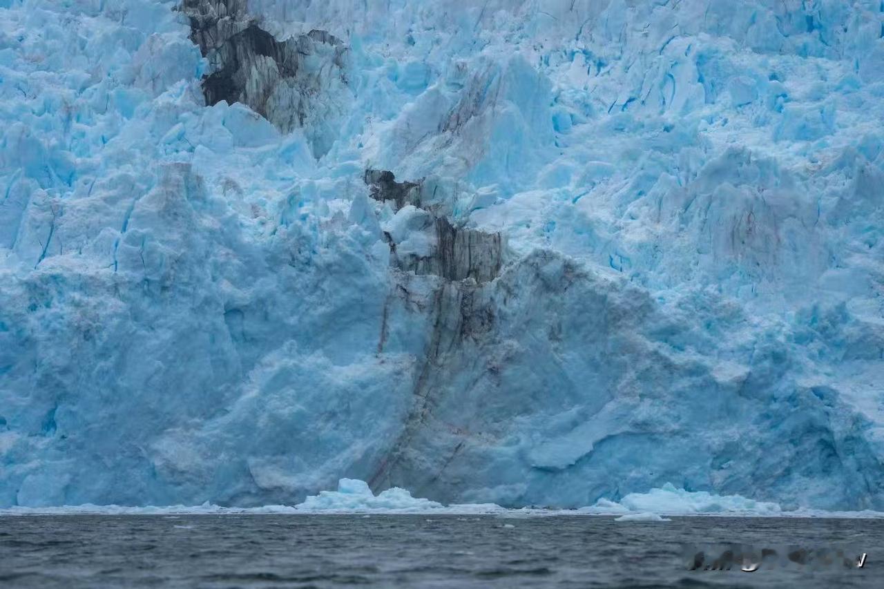 天寒地冻，武汉周六地铁客流量375万人次[呲牙][呲牙][呲牙] 爆料 身边事 