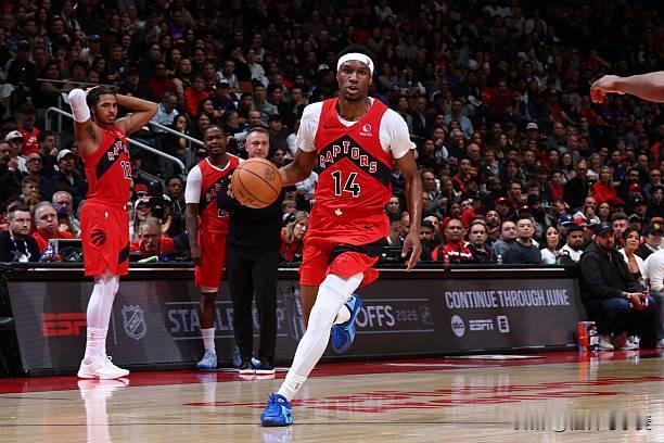 猛龙也是挺神奇的，贾科比-沃尔特前一场6中0得到0分，后一场继续先发，结果9中0