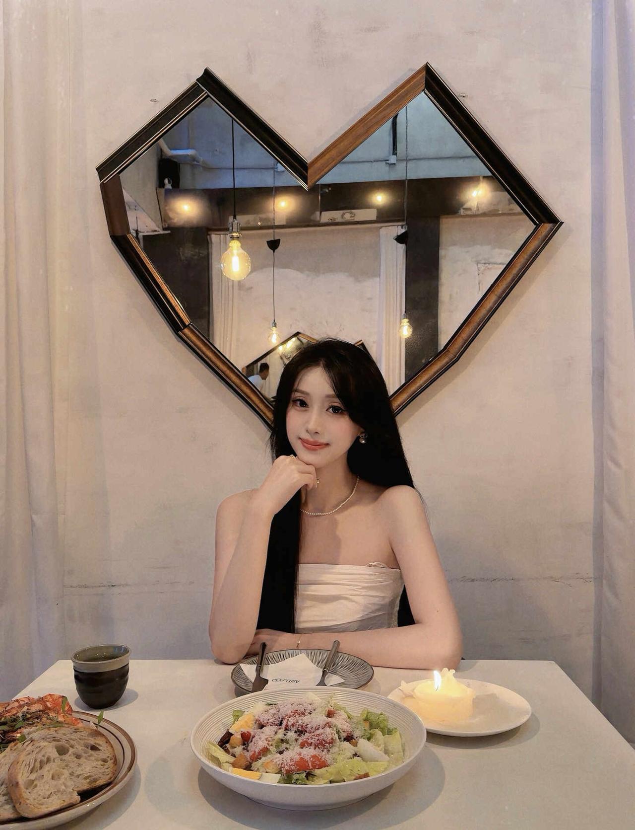 💗广州约会餐厅
找到一家超级适合约会的西餐厅🍽️ 氛围感拉满了
环境很好 食