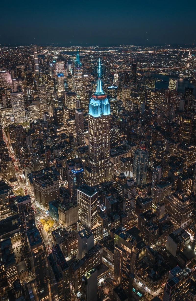 【琅河财经】美国这个国家，从历史上而言，有光明的一面，也有阴暗的一面，这个都是正