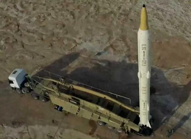 伊朗这回终于开窍了，对以色列海法的炼油厂实施了打击，声称这是美以此前袭击德黑兰炼